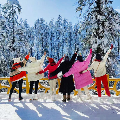 【重庆出发】瓦屋山两日跟团游纯玩+乐山美食+柳江古镇+滑雪赏雪