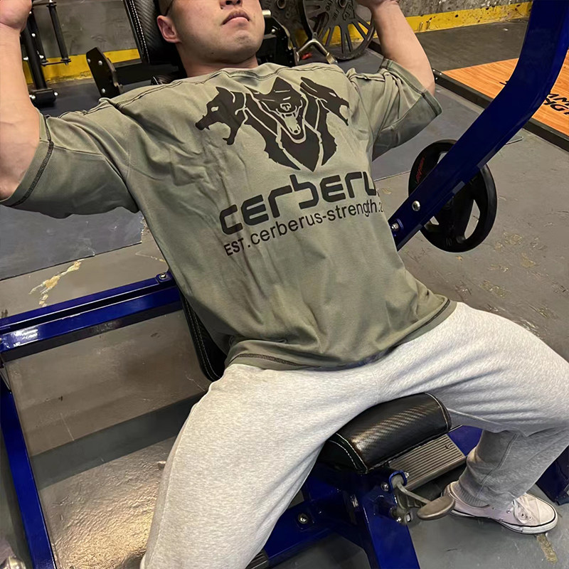 CERBERUS HALF FIVE-SLEEVE FITNESS EXERCISE LOOSE SHORT SLEEVE T-SHIRT [EUROPEAN AND AMERICAN SIZE]