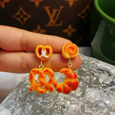 纯手工美拉德系列碱水牛角包面包耳环趣味搞怪耳夹可爱耳饰ins