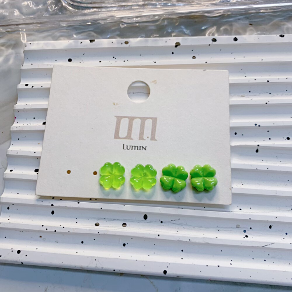 原创手工可爱绿色四叶幸运草耳钉925银针趣味搞怪小众蚊香耳夹ins
