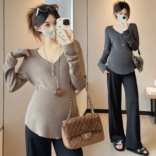 孕妇秋冬装紧身弹力针织衫修身V领面纱内搭打底衣女显瘦上衣外穿