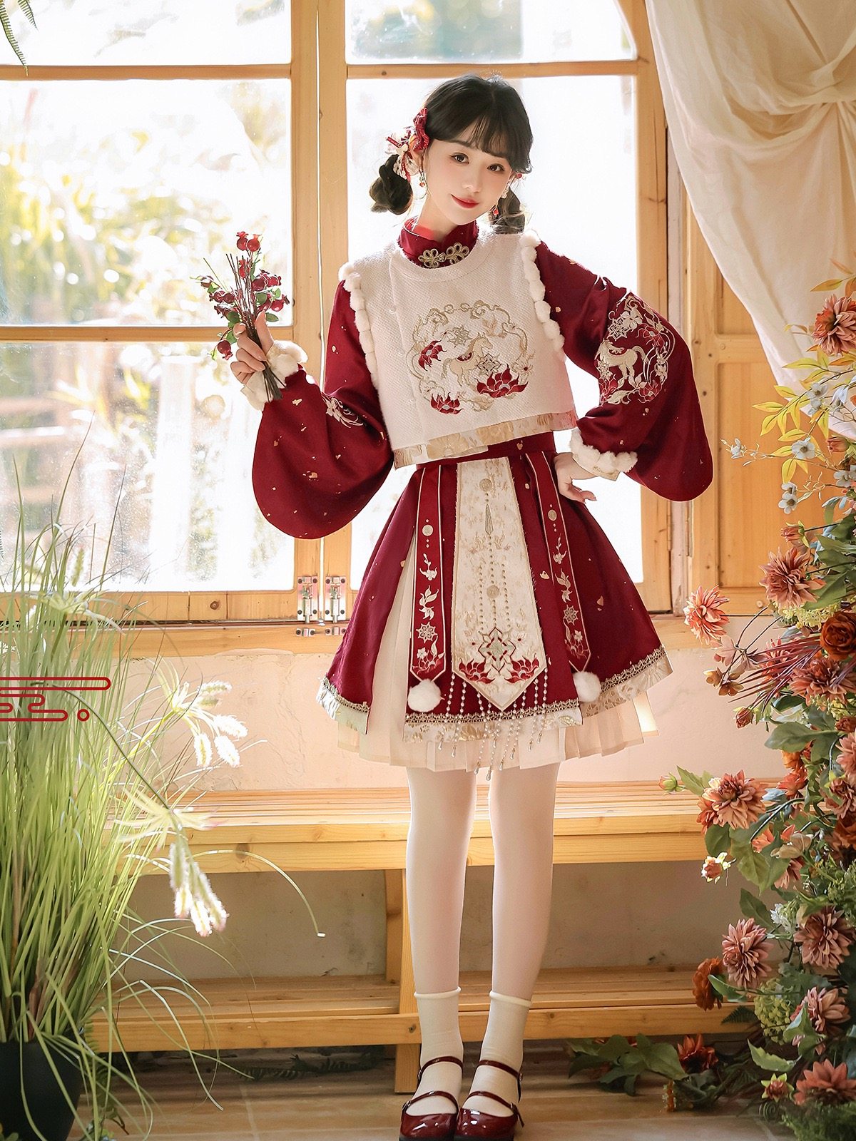 原创国牌秋冬lolita马踏春华中华风短马甲新年战袍拜年套装连衣裙,女装/女士精品,汉服套装,淘宝优惠券,粉丝福利购,淘宝优惠卷