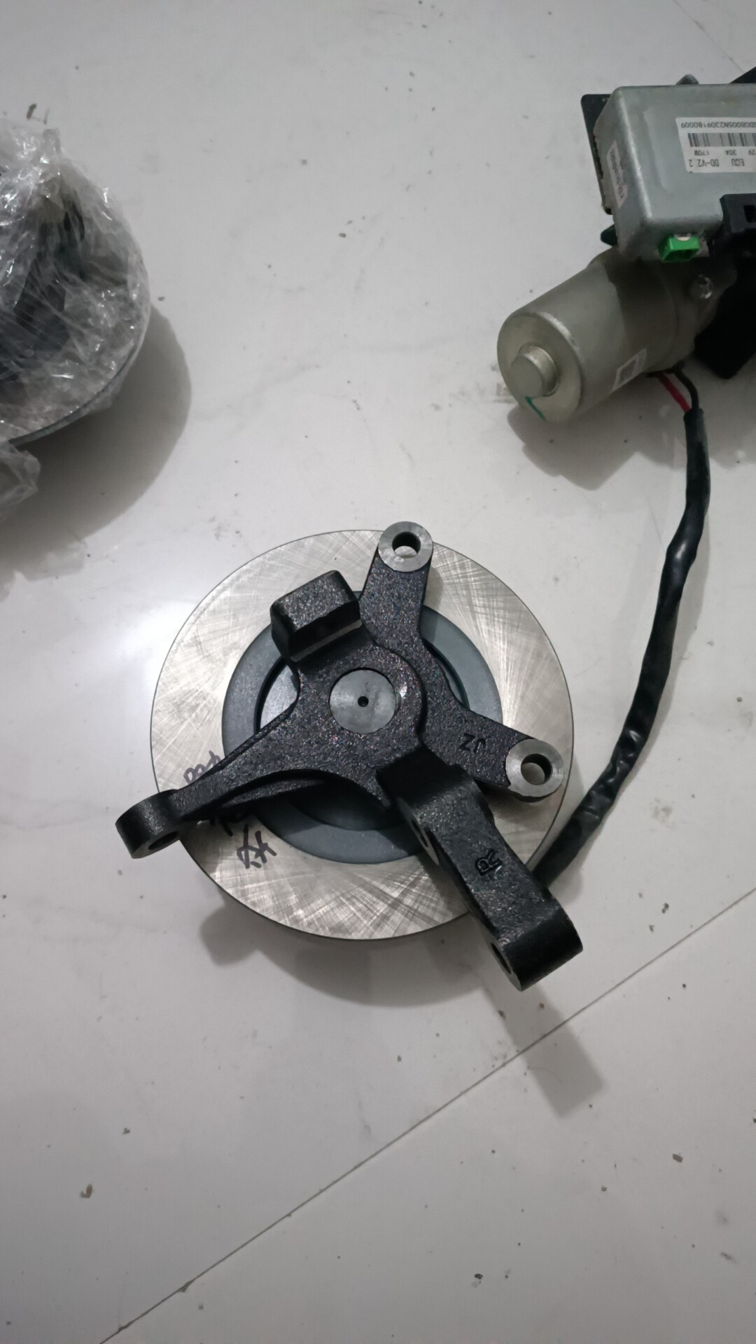 优米战神前轮总成前轮制动总成 羊角总成 刹车盘总成优米战神前轮