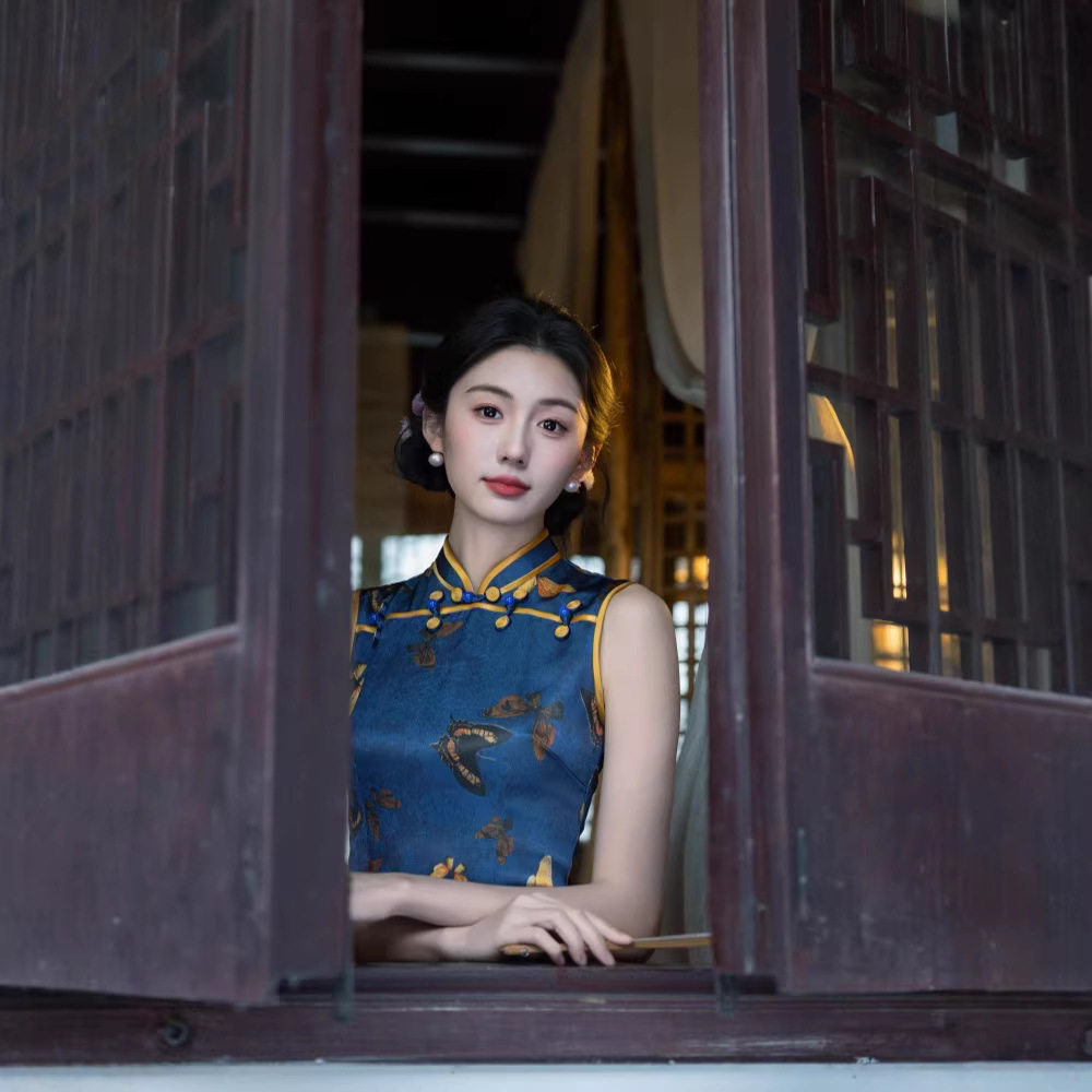 s深蓝色绝美旗袍复古感2026新款改良新中式民国风掐腰裙春夏季无