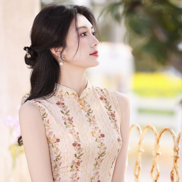 S新中式2026新款无袖条纹改良旗袍女碎花修身夏季长款气质连衣裙