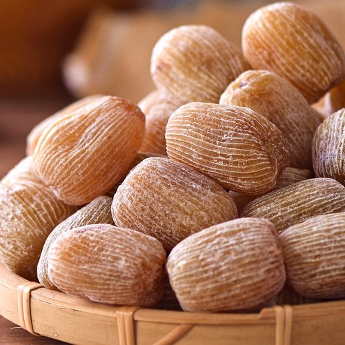 无核金丝蜜枣包粽子熬汤