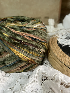 咿唔手混线-秋冬军绿色系油画风特色钩针棒针编织毛线包包编织