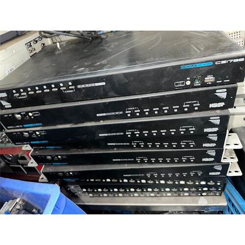 ATEN宏正CS1798kvm切换