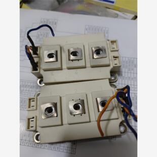 西门康SKM300GB063D，拆机2个，成色漂亮功能包好，