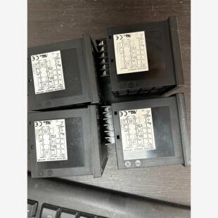 富士温控表PXR7TCY1 8W000