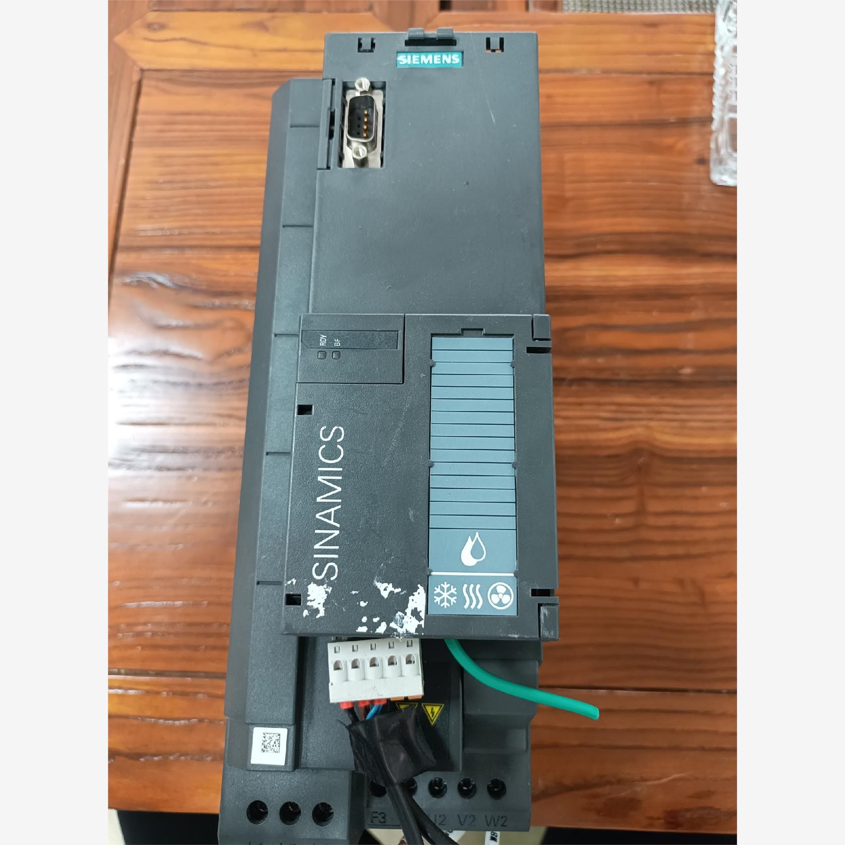 西门子变频器6SL3220-1Y