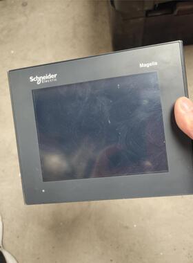 施耐德XBTGT2220触摸屏，实物拍摄。