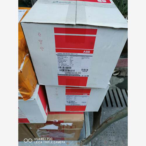 ABB塑壳断路器T4S250TMA