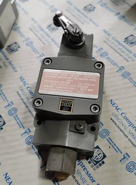 原装拆机山武限位开关1LX5001限位开关，成色漂亮，单价2