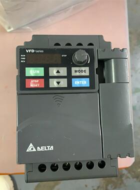 VFD022E43A 台达380V2.2KW变频器 含面板