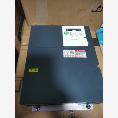 施耐德ATV312HU55N4，装柜未通电，成色9新，有些许
