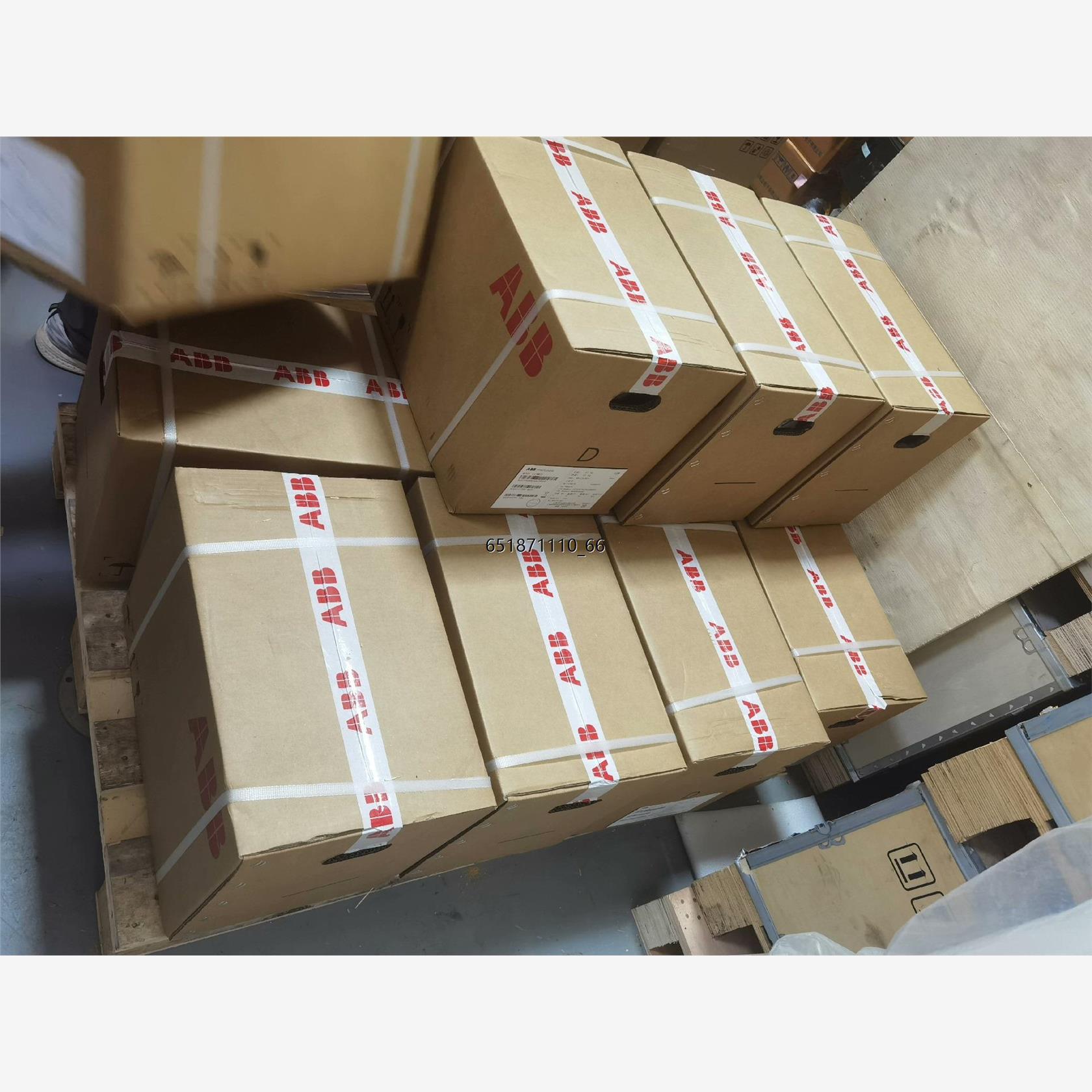 油泵电机M2QA6B，4kw