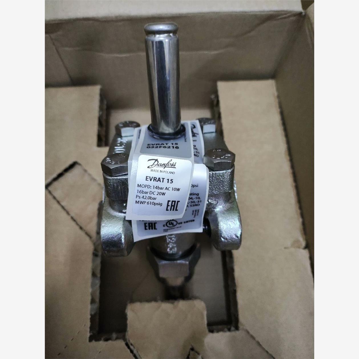 032F6216Danfoss丹佛斯电磁阀EVRAT15 订 - 实物图