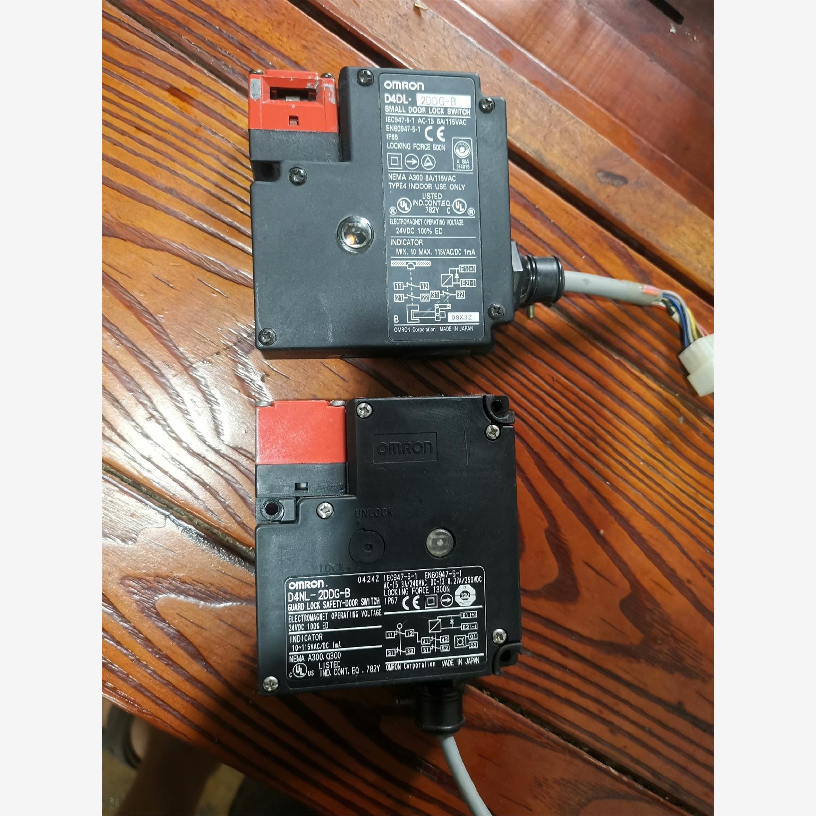 欧姆龙安全门锁开关：[1]