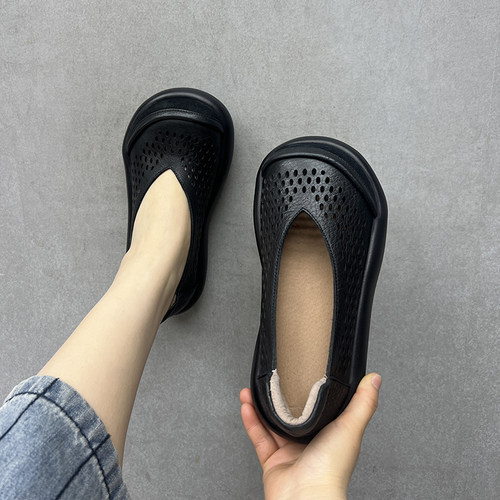 浅口单鞋佛系妈妈厚底松糕洞洞鞋