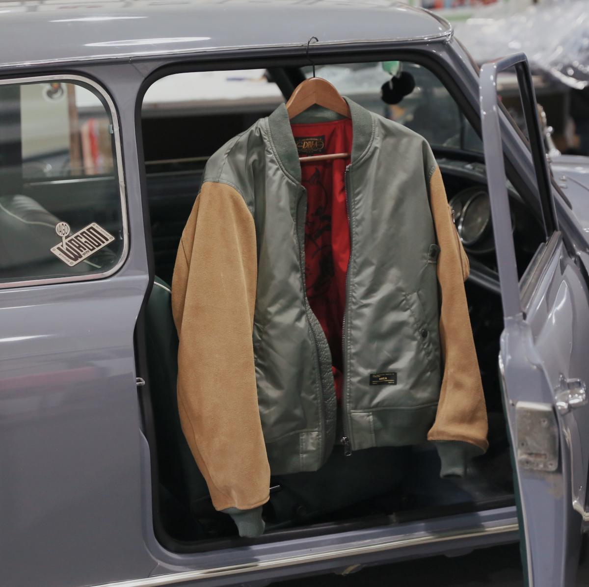 DBEA翻毛牛皮袖ma-1复古棉服