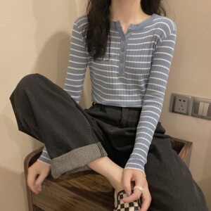 价早秋韩版条纹纽扣针织毛衣女打底外穿显瘦修身针织衫图片