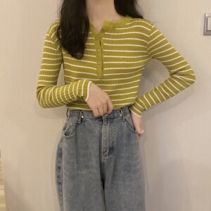 价早秋韩版条纹纽扣针织毛衣女打底外穿显瘦修身针织衫图片