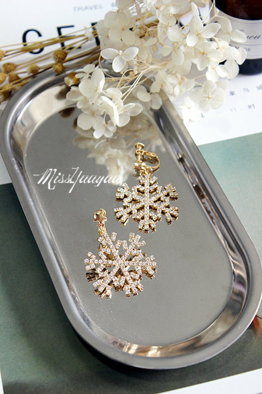 定制 韓國氣質風滿鑽爆閃雪花24K鍍金無耳洞耳夾滿包郵在類目 飾品/流行首飾/時尚飾品新, 耳飾, 耳夾中 - 來自Buy2taobao.com提供專業的淘寶代購服務
