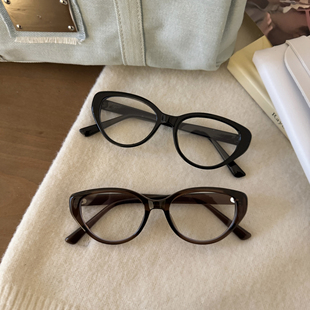 复古黑框猫眼素颜眼镜框方圆脸显瘦网红女生可配度数近视防蓝光镜