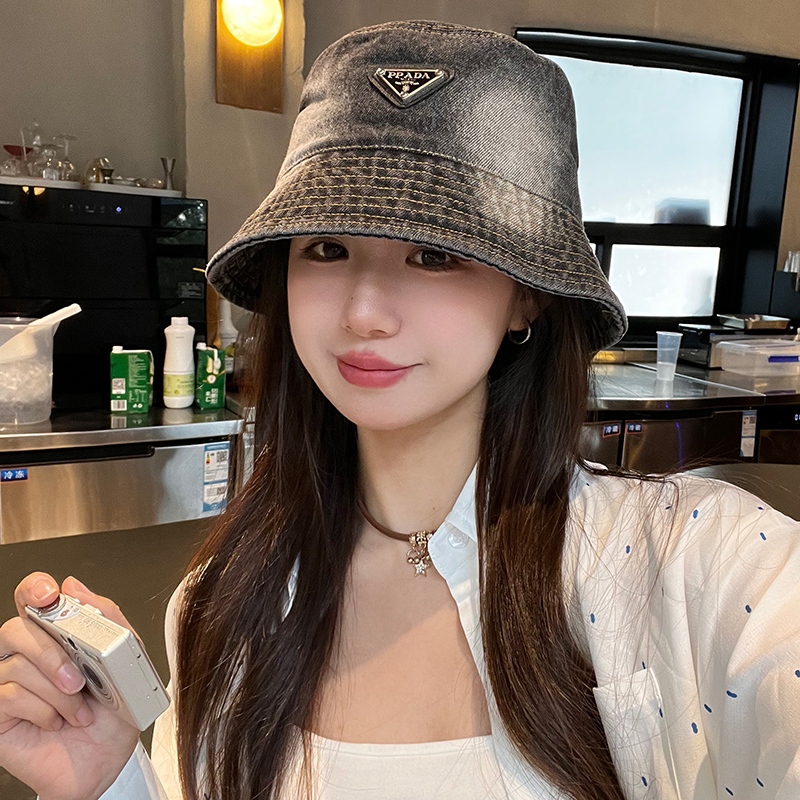 渔夫帽逛街网红女秋季短檐三角标