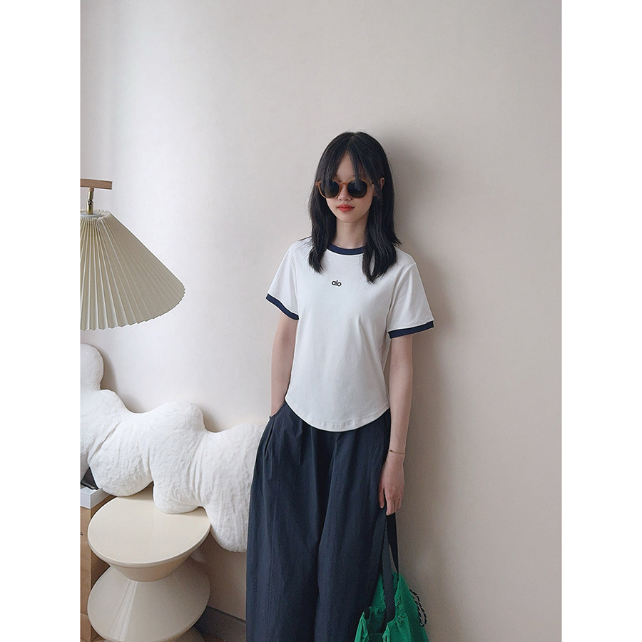 女童短款T恤 2025新款夏初高中生女孩洋气百搭短袖干净上衣自留款