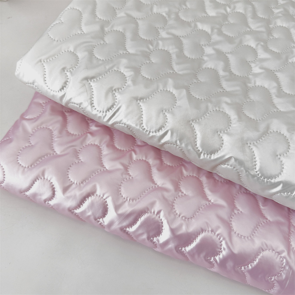 布亦 秋冬新款绗缝爱心pu材质简约夹棉羽绒服内胆棉服马甲diy面料