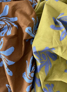 布亦新款复古蓝花布料ins风服装连衣裙提花手工diy面料