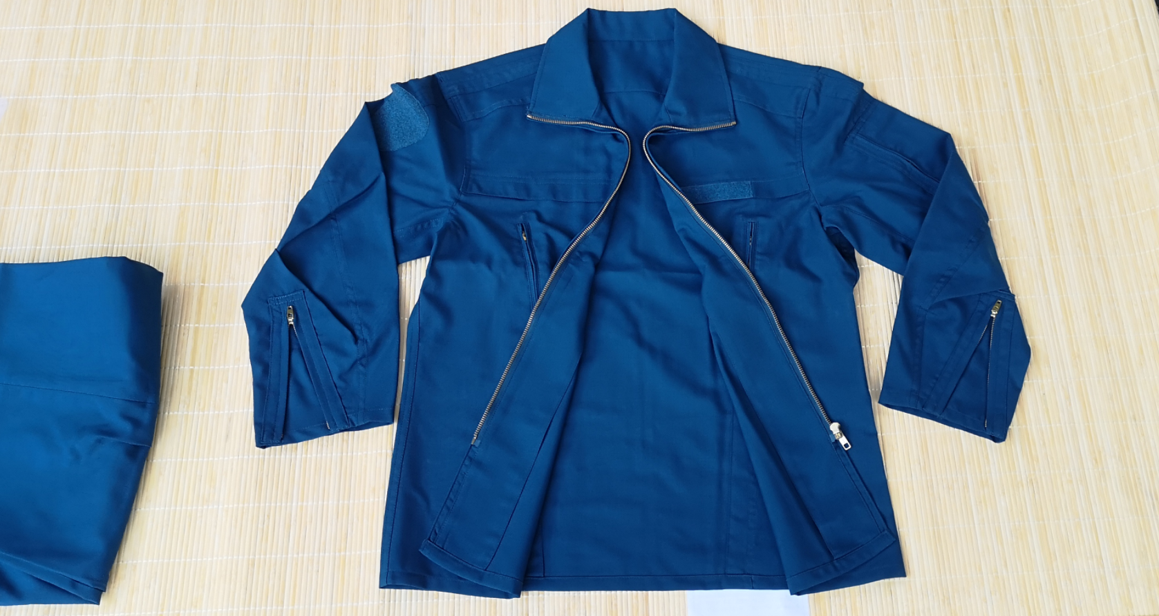 灰蓝色户外散摆式防静电工作服 毛料高空飞行工作服 夏季多兜布服