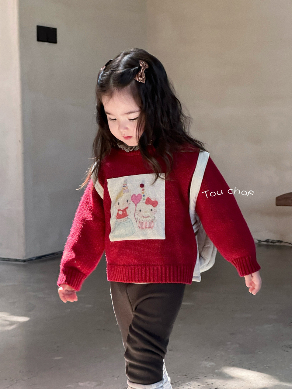 女童秋冬款红毛衣可爱kitty猫2024女宝宝洋气儿童卡通贴布上衣,童装/婴儿装/亲子装,毛衣/针织衫,淘宝优惠券,粉丝福利购,淘宝优惠卷