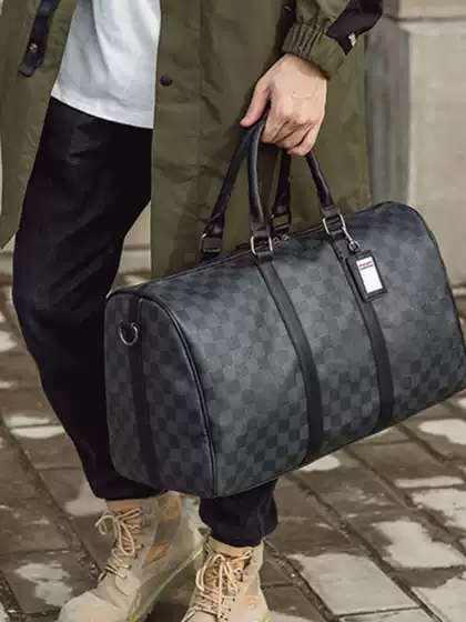 Korean version new men's large capacity short distance travel luggage bag trendy checkered handbag shoulder bag fitness bag
