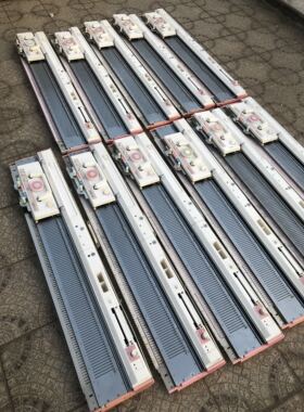 日本兄弟牌家用编织机KH260主机。 三针机  粗针机。二手8-9成新