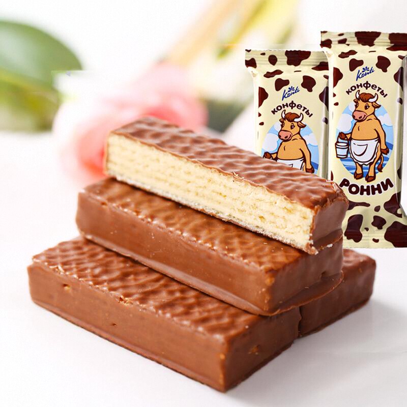 进口俄罗斯大奶牛巧克力威化饼干网红小吃散装混合休闲零食品500g