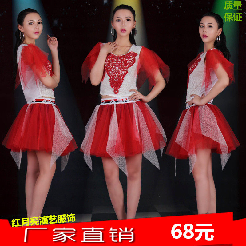 大气女歌手蓬蓬裙圣诞服图片