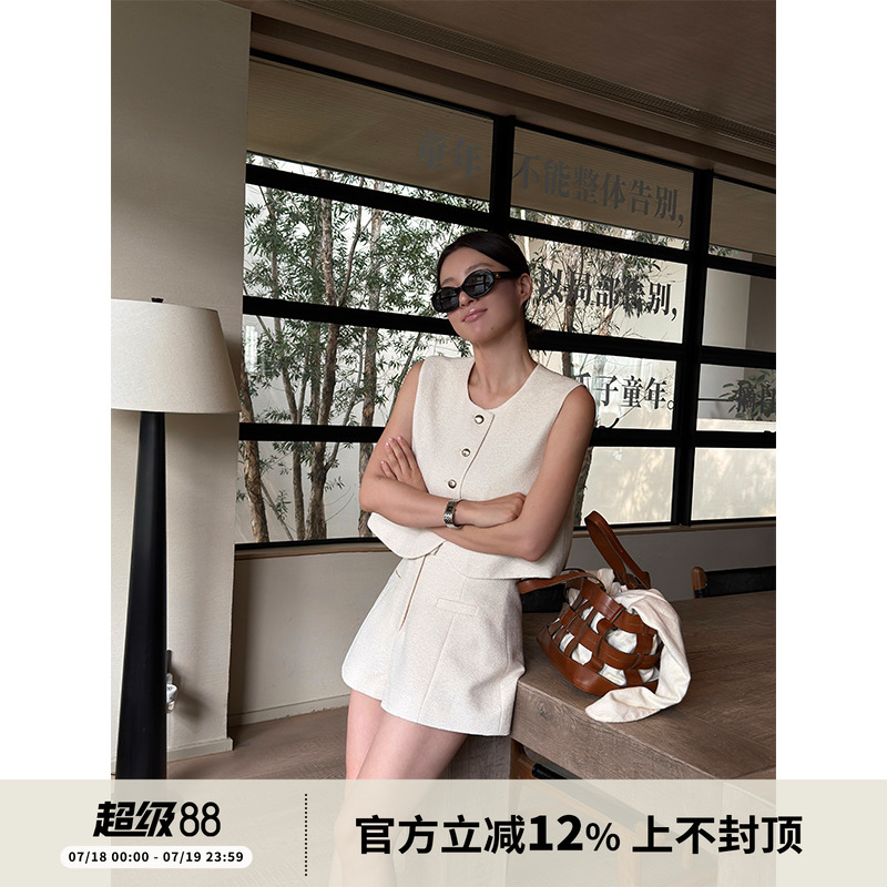 SOTHEA 夏日系列 2025年韩国进口小香风马甲外套短裤套装两件套女