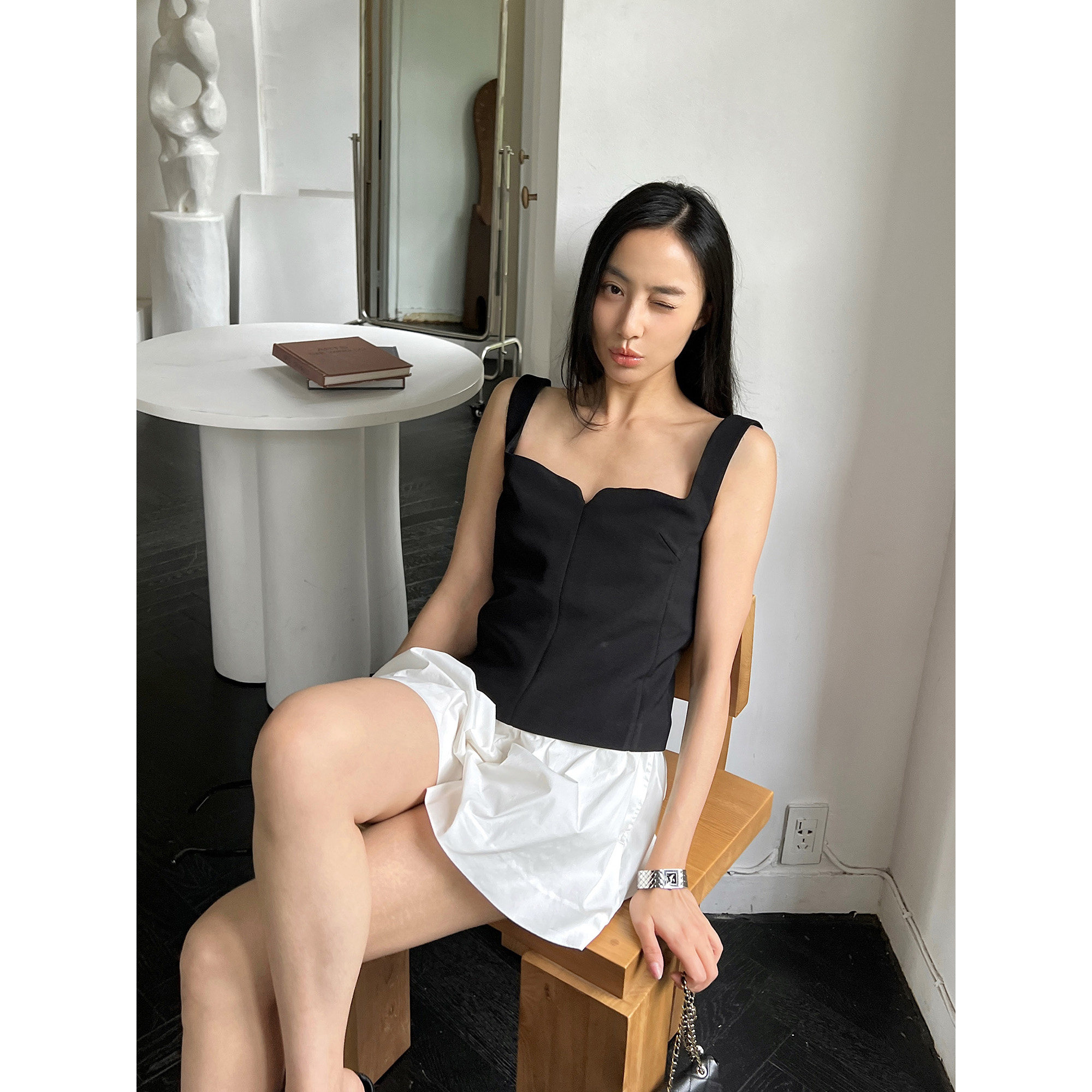 SOTHEA 杜维埃 法式时髦博主宽肩显瘦弹力背心百搭黑色吊带上衣女