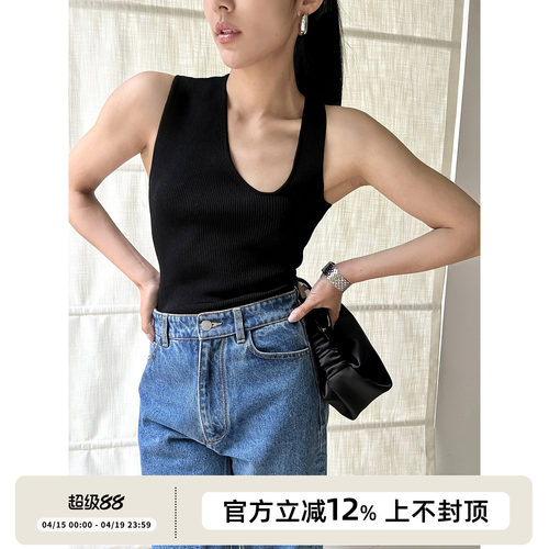 SOTHEA不对称领型针织背心