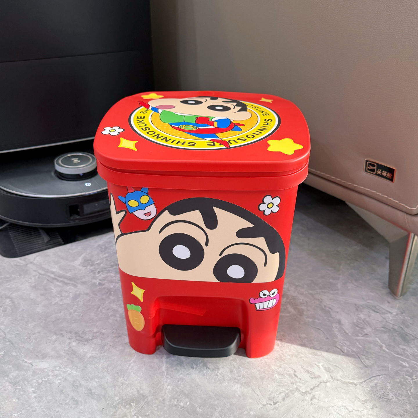 蜡笔小新垃圾桶家用带盖