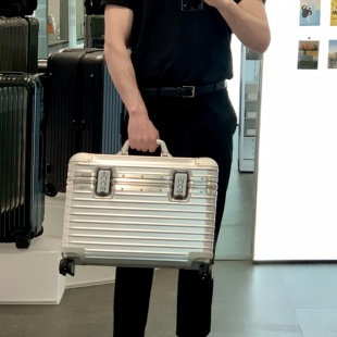 18寸全铝镁合金航空箱翻盖摄影行李箱飞行员登机密码箱金属机长箱