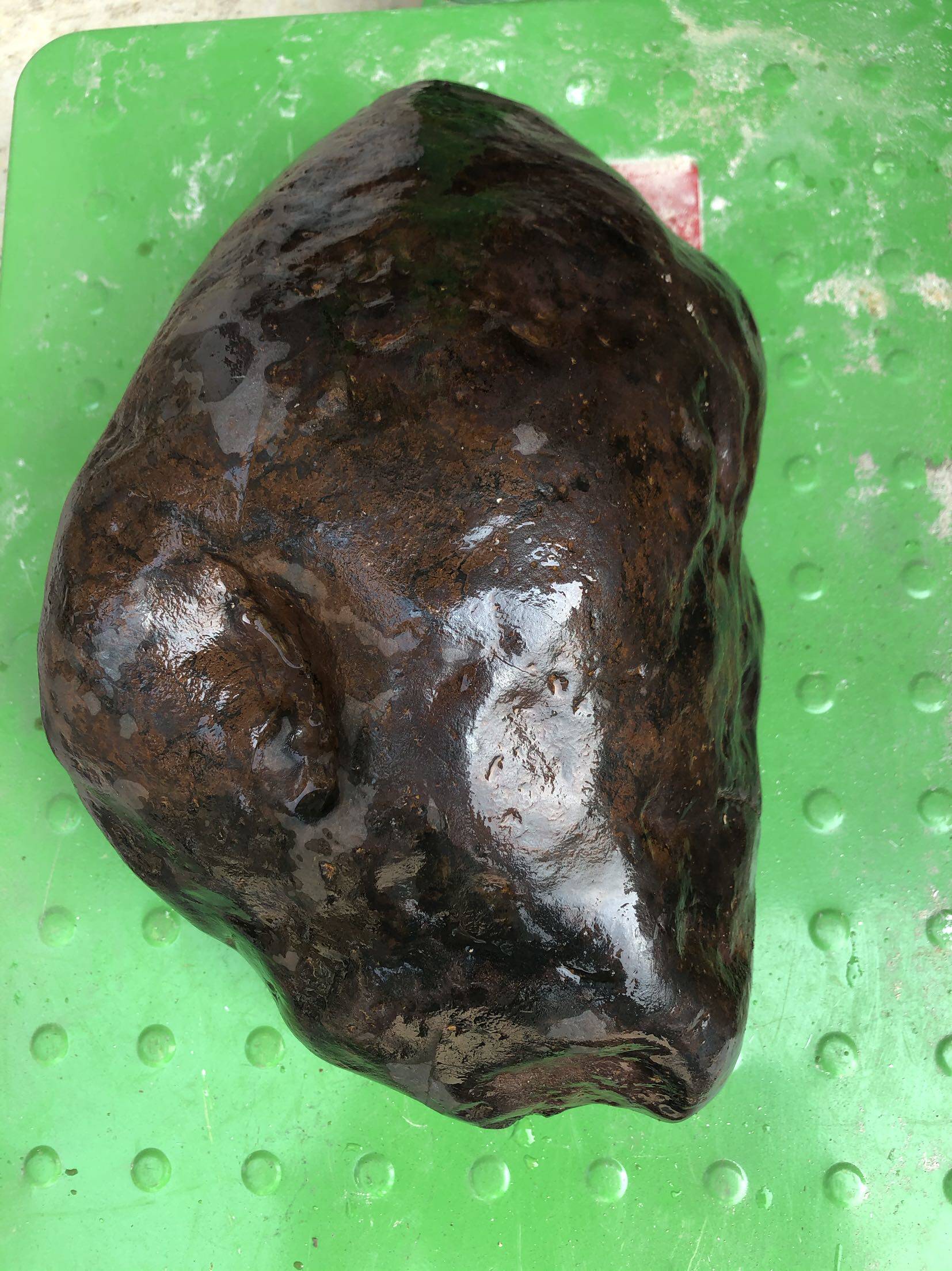 收藏天然陨铁疑似新疆天铁原石铁陨石天铁原石天然矿石标本28公斤