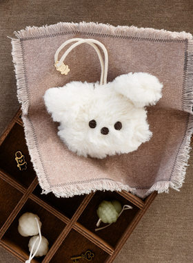 韩国livework可爱狗狗白色毛绒玩偶书包装饰挂件钥匙扣挂饰包配饰
