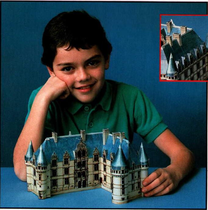 法国阿泽-勒-里杜城堡立体纸模型