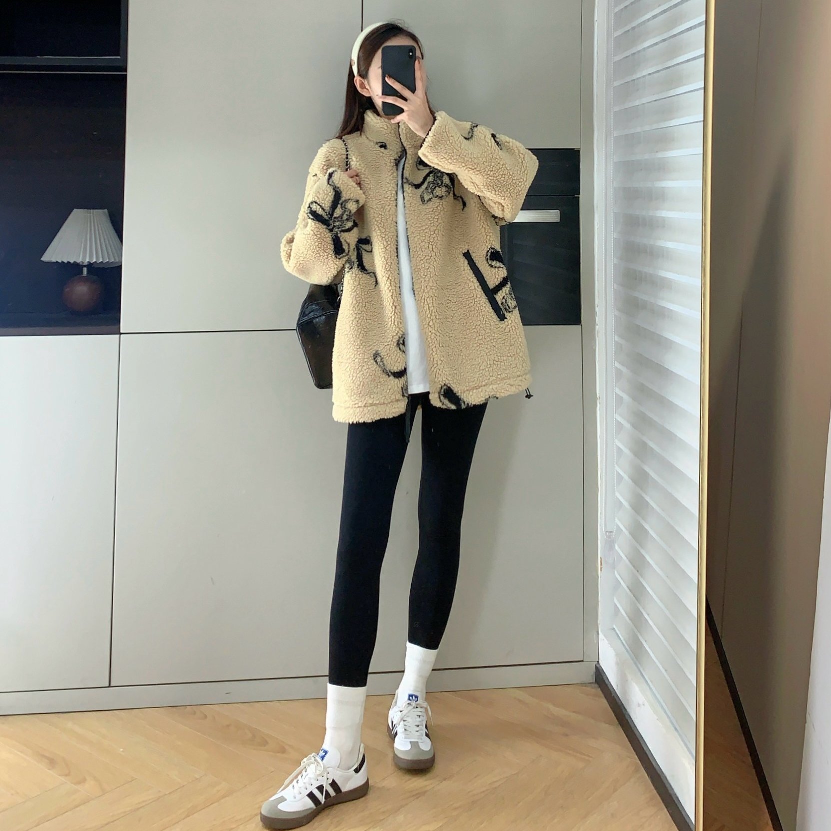 立领蝴蝶结印花摇粒绒外套