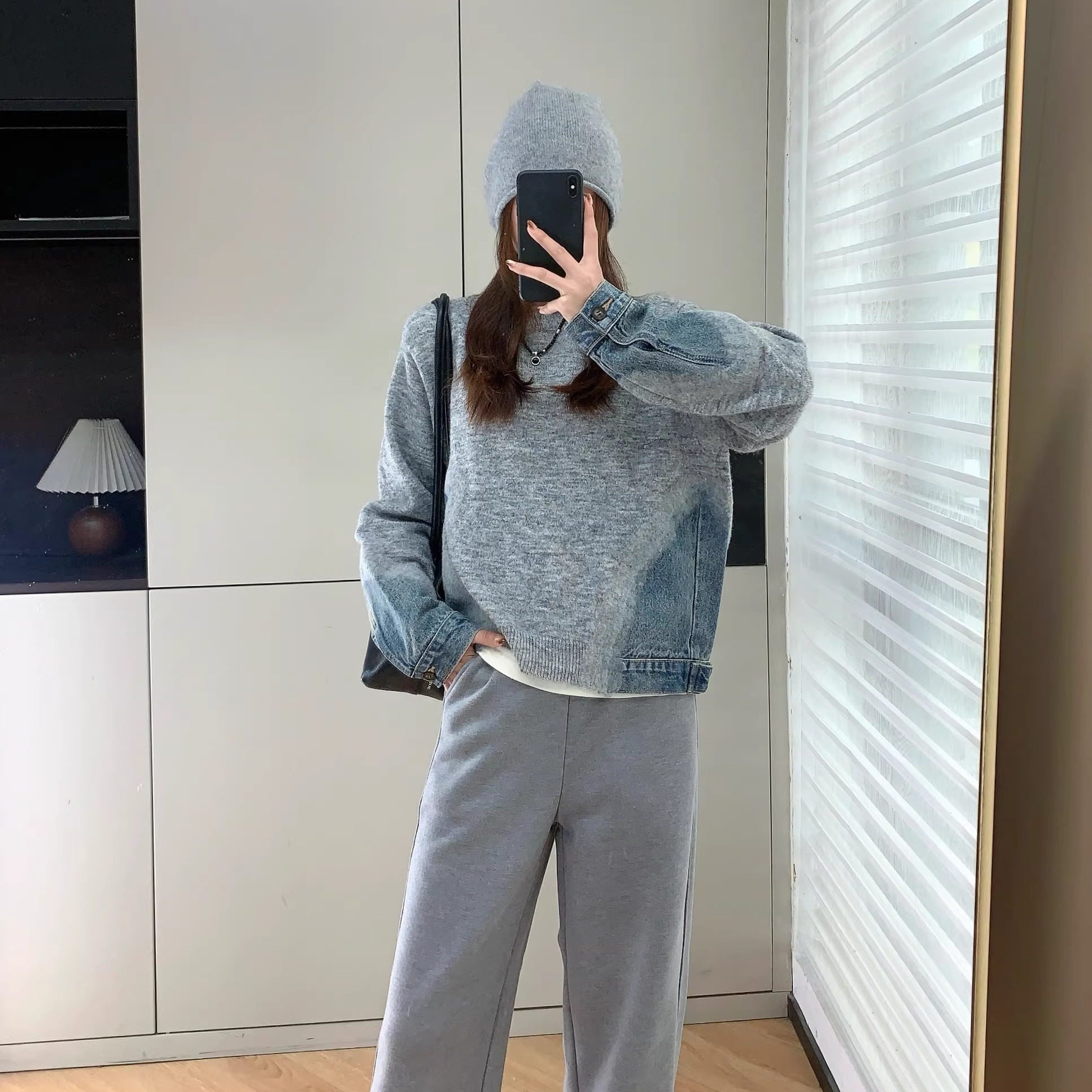 柜子同源！Jn*牛仔拼接灰色羊毛马海毛混纺圆领套头毛衣/针织开衫