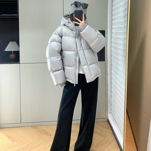 樱桃古鸭90白鸭绒连帽加厚羽绒服